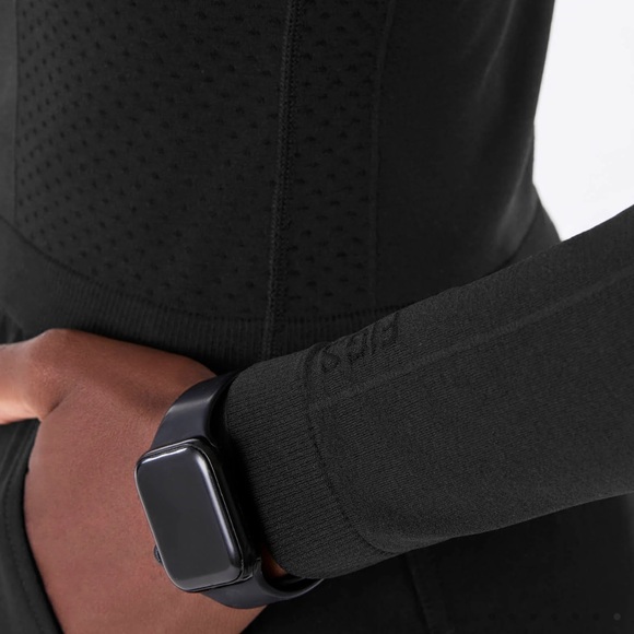 NWT Figs Black Salta Seamless Cropped Long Sleeve Underscrub - Picture 7 of 9